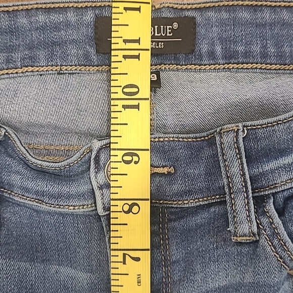 Judy Blue Distressed Mid Rise Straight Leg Cropped Denim Jean Women's sz 9/29 - Picture 11 of 12